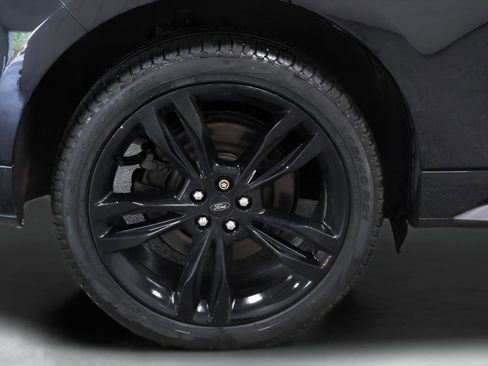 Used 2020 Ford Edge ST w/ Equipment Group 401A AWD/4WD image 9