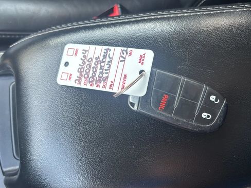 Used 2020 Dodge Journey Crossroad FWD image 38