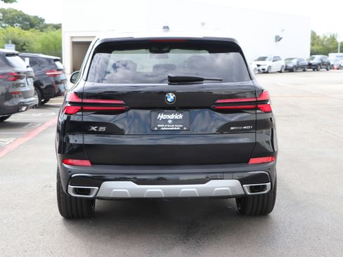 Certified 2026 BMW X5 sDrive40i image 12