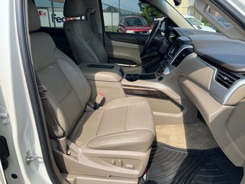 Used 2015 GMC Yukon SLT w/ Open Road Package AWD/4WD image 21
