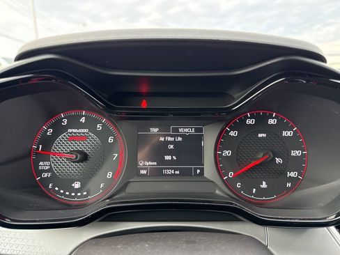 Used 2024 Chevrolet Trax RS w/ Driver Confidence Package image 21