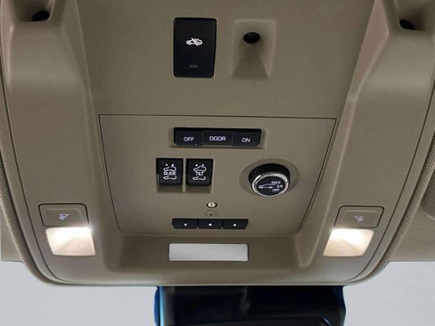 Used 2019 GMC Yukon Denali w/ Denali Ultimate Package image 60