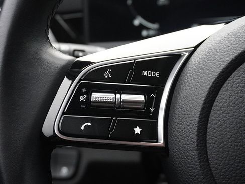 Used 2024 Kia Seltos S image 36