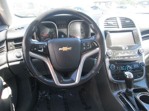 Used 2015 Chevrolet Malibu LT FWD image 13