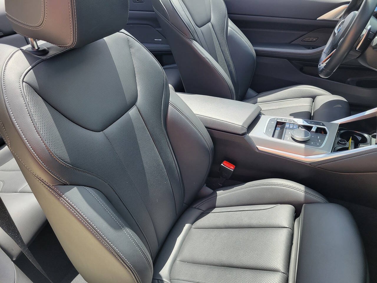 Used 2026 BMW 430i Convertible RWD image 12