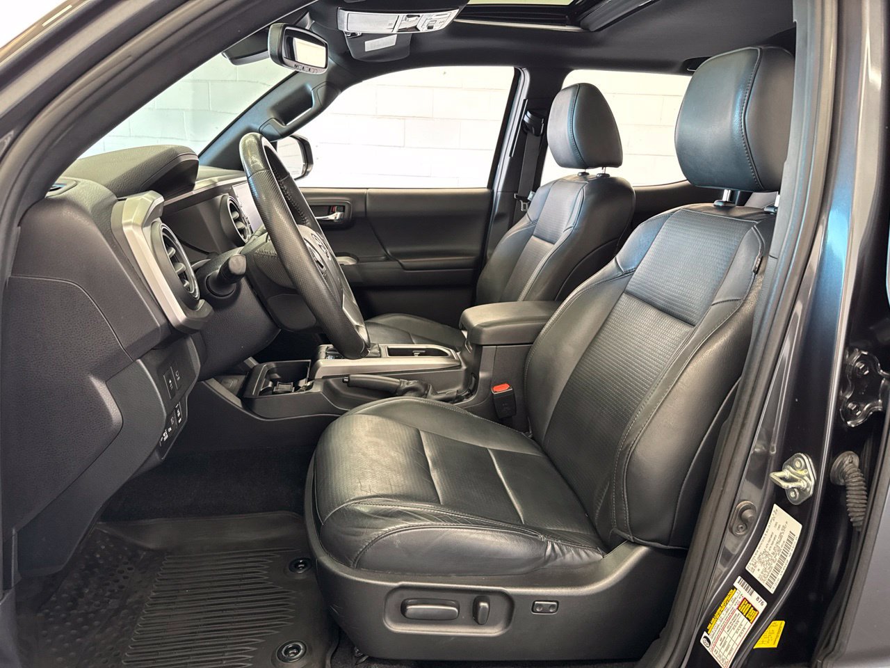 Certified 2021 Toyota Tacoma Limited w/ Nightshade Package AWD/4WD image 14