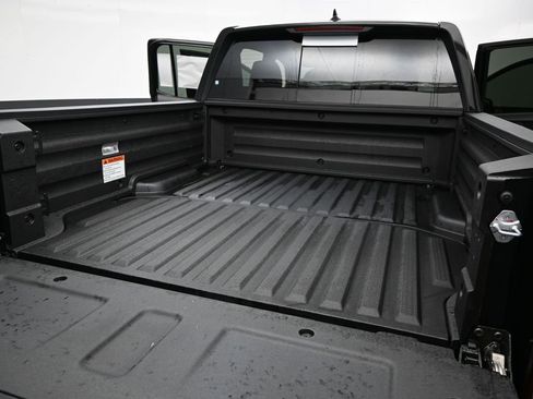Used 2026 Honda Ridgeline Black Edition image 10