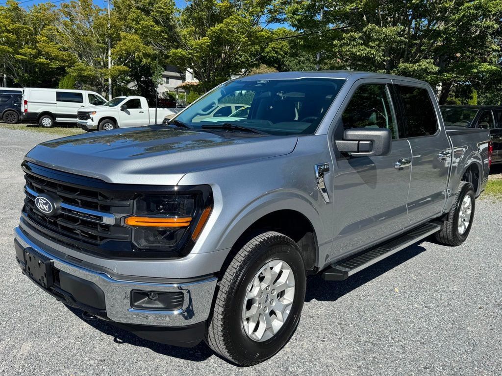 Certified 2025 Ford F150 XLT w/ Equipment Group 301A Standard AWD/4WD image 5
