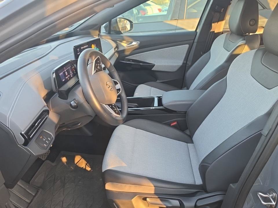 Certified 2023 Volkswagen ID.4 Pro AWD/4WD image 7