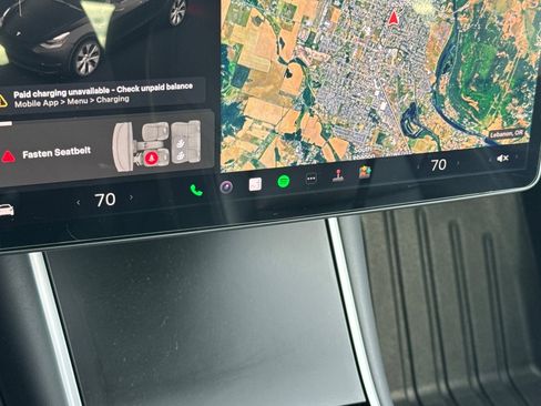 Used 2020 Tesla Model Y Long Range image 18