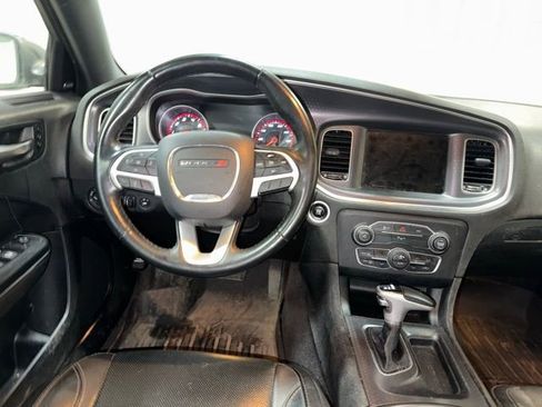 Used 2016 Dodge Charger SXT w/ AWD Plus Group image 15