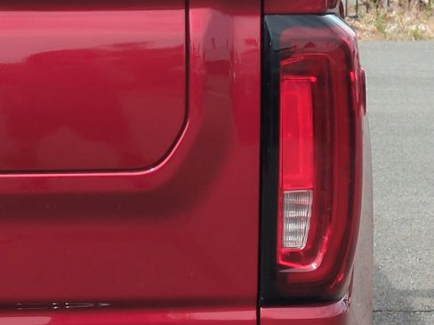 Used 2022 GMC Sierra 1500 Denali w/ Denali Reserve Package AWD/4WD image 51