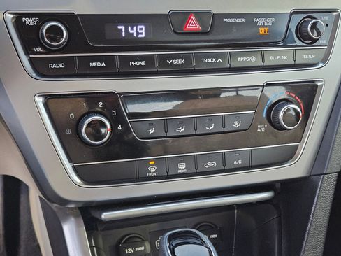 Used 2016 Hyundai Sonata SE image 26