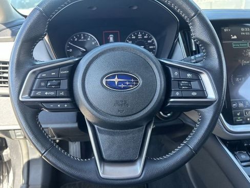 Used 2025 Subaru Outback Premium AWD/4WD image 23