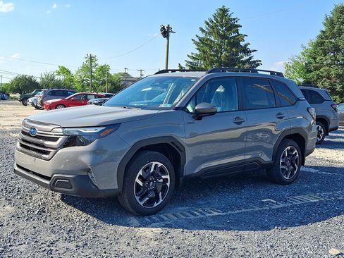 New 2026 Subaru Forester Touring AWD/4WD image 3