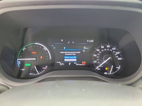 Used 2025 Toyota Sienna XLE FWD image 20
