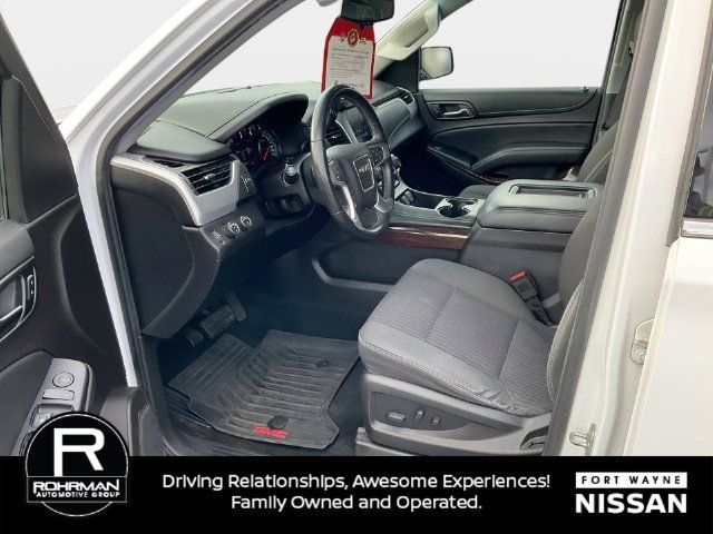 Used 2017 GMC Yukon SLE AWD/4WD image 10