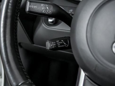 Used 2011 Audi R8 V8 AWD/4WD image 25