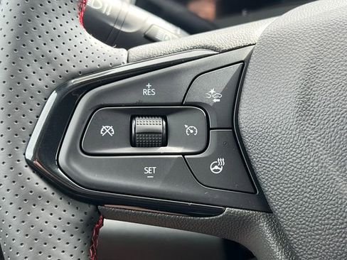 New 2026 Chevrolet Trax RS w/ Driver Confidence Package image 18