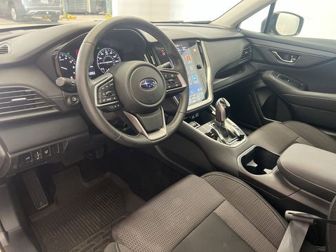 Used 2024 Subaru Outback Premium image 13