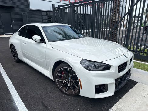 Used 2024 BMW M2 w/ Lighting Package RWD image 5