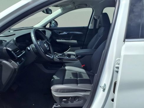 Certified 2025 Buick Envision Preferred AWD/4WD image 11