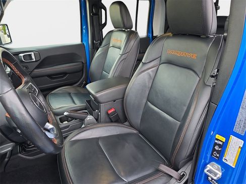 Used 2021 Jeep Gladiator Mojave image 17