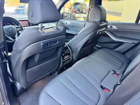 Used 2020 BMW X5 xDrive40i w/ Convenience Package image 17
