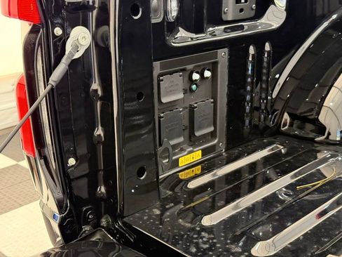 New 2025 Ford F150 Lightning Platinum image 5