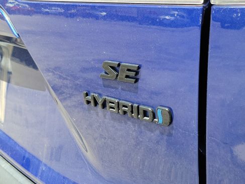 Used 2024 Toyota Corolla Cross AWD Hybrid image 6