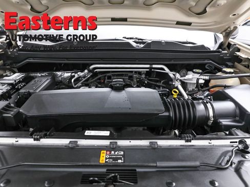 Used 2023 Chevrolet Colorado W/T image 7