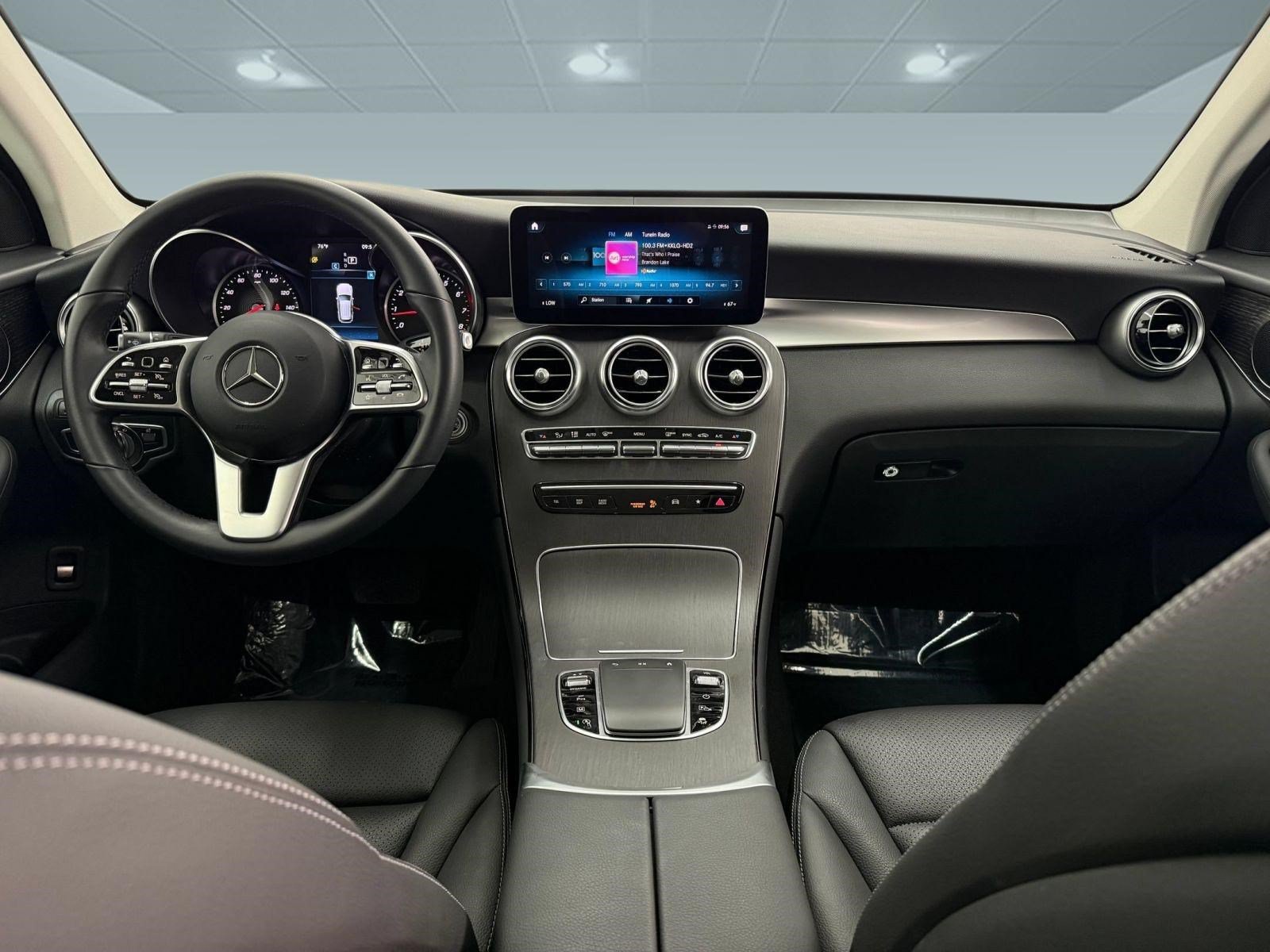 Used 2022 Mercedes-Benz GLC 300 image 12