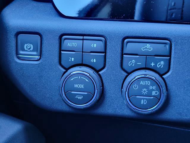 New 2026 Chevrolet Silverado 1500 RST w/ Convenience Package II AWD/4WD image 19