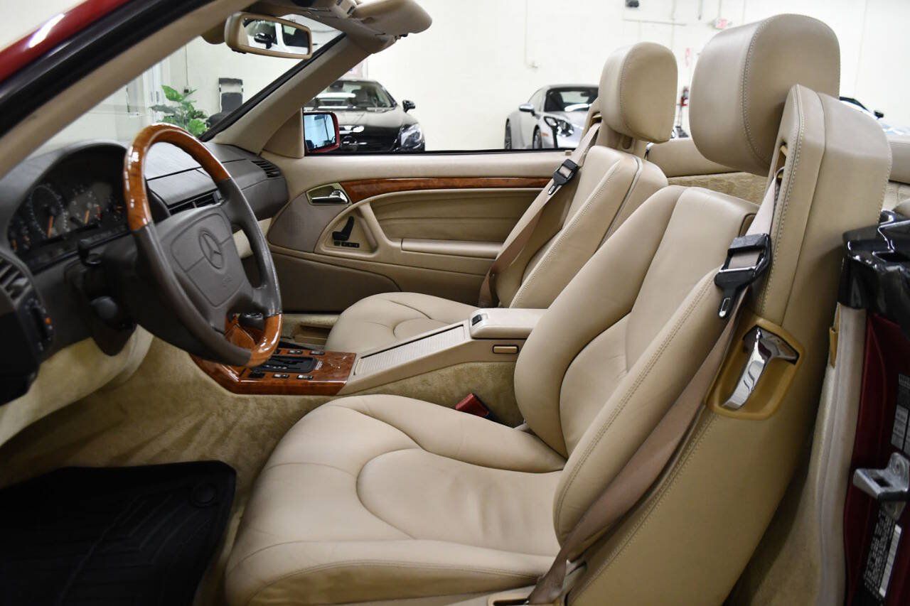 Used 1997 Mercedes-Benz SL 500 image 11