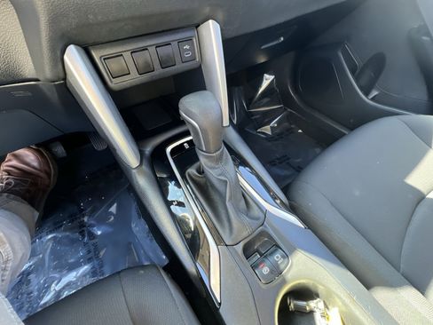 Used 2023 Toyota Corolla Cross LE image 21