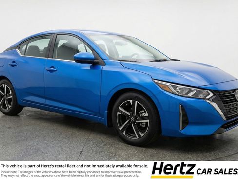 Used 2025 Nissan Sentra SV image 1