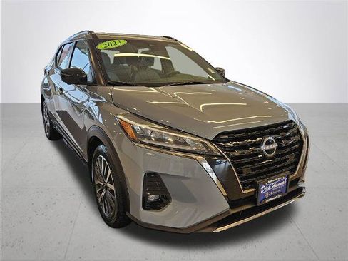 Certified 2023 Nissan Kicks SR w/ SR Premium Package image 6