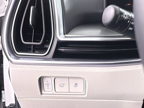 Used 2025 Kia Sorento EX image 34