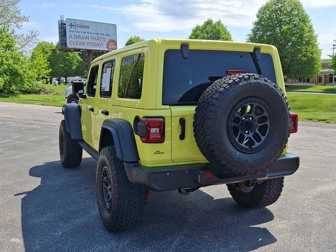 Used 2022 Jeep Wrangler Unlimited Sport AWD/4WD image 9
