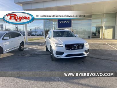 Used 2022 Volvo XC90 T6 Momentum w/ Climate Package