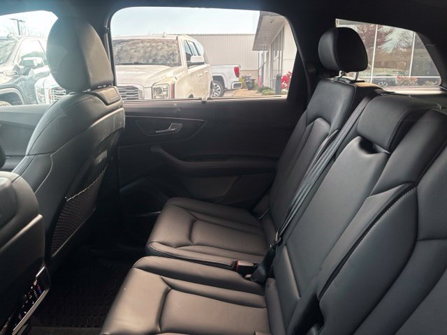 Used 2026 Audi Q7 3.0T Prestige AWD/4WD image 9