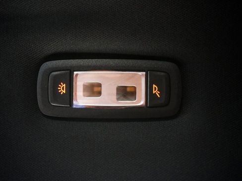 Used 2023 BMW X4 xDrive30i w/ M Sport Package image 12