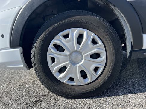 Certified 2024 Ford Transit 350 XLT image 12