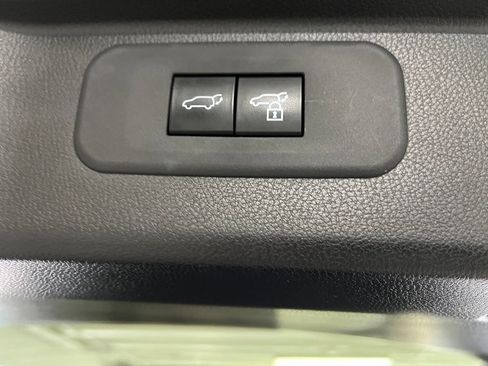 Certified 2024 Toyota Grand Highlander AWD image 43