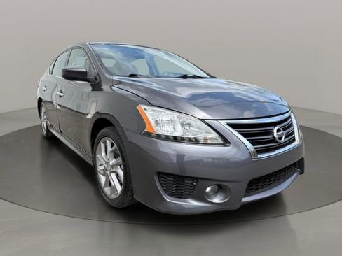 Used 2013 Nissan Sentra SR w/ Driver Pkg image 9