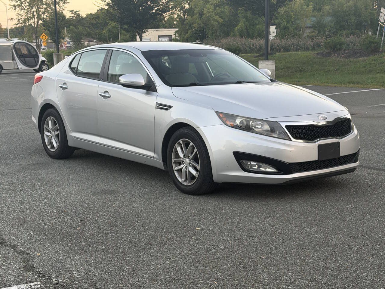 Used 2013 Kia Optima LX w/ Convenience Plus Pkg FWD image 1