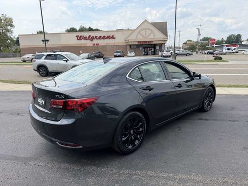 Used 2015 Acura TLX w/ Technology Package FWD image 5