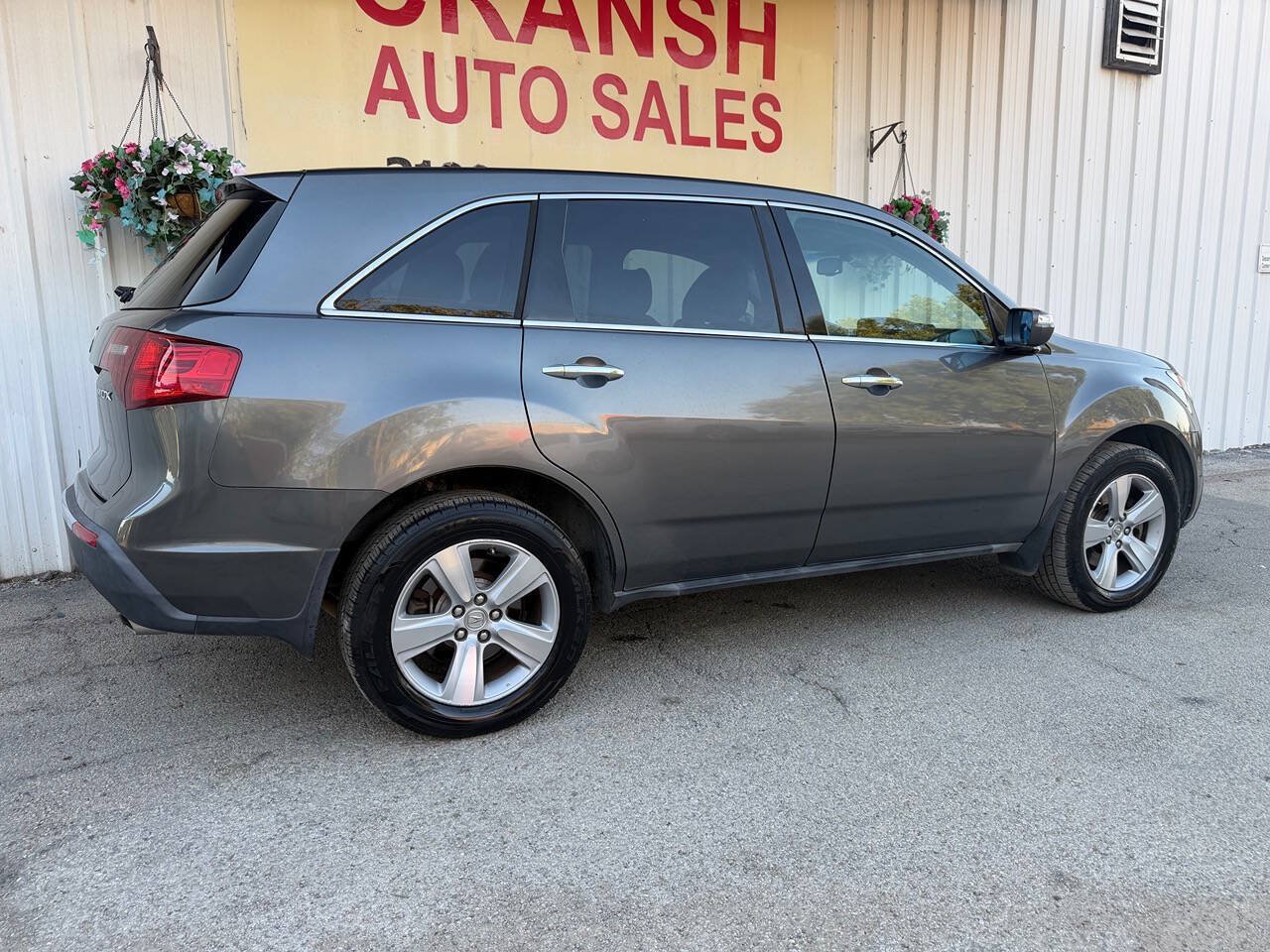 Used 2010 Acura MDX w/ Technology Package AWD/4WD image 3