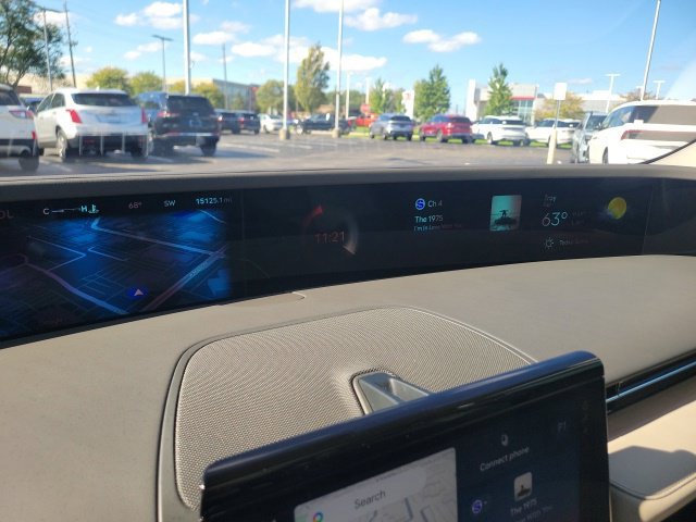 Certified 2025 Lincoln Nautilus Reserve AWD/4WD image 33