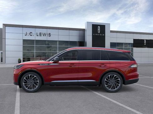 New 2025 Lincoln Aviator Reserve w/ Luxury Package image 4